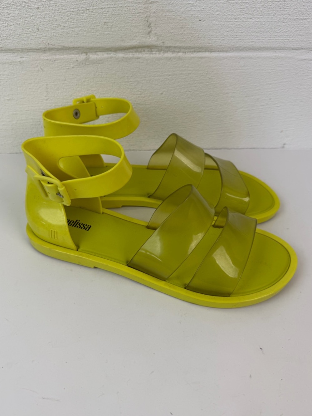 Melissa Model Lime Green Jelly Sandals, 8